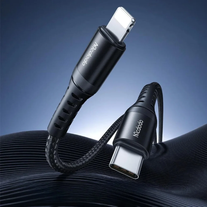 قیمت و خرید کابل شارژ 36 وات 0.2 متری USB-C به لایتنینگ مک دودو مدل CA-563